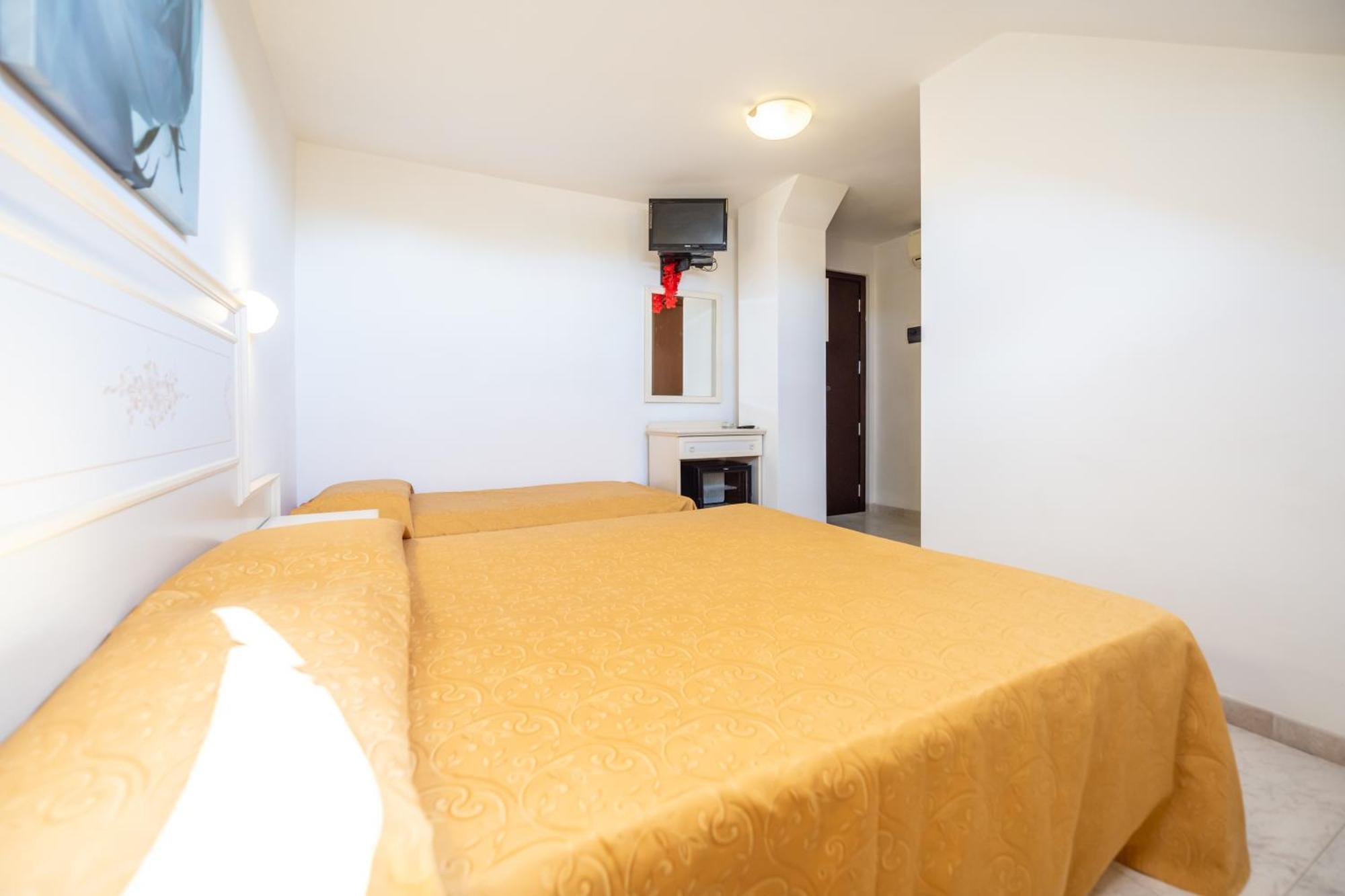 Hotel Florence Сан-Бенедетто-дель-Тронто Экстерьер фото