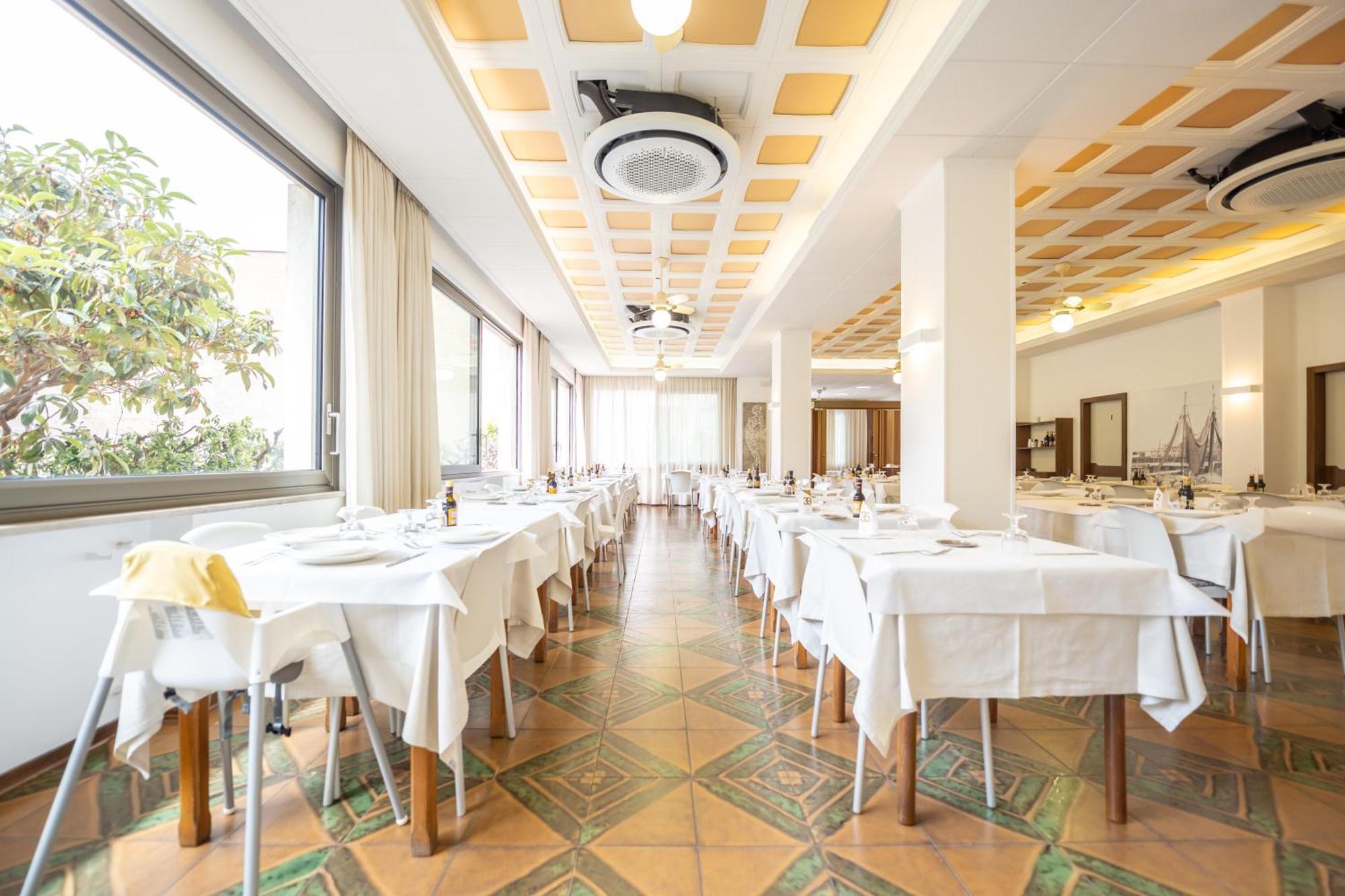 Hotel Florence Сан-Бенедетто-дель-Тронто Экстерьер фото