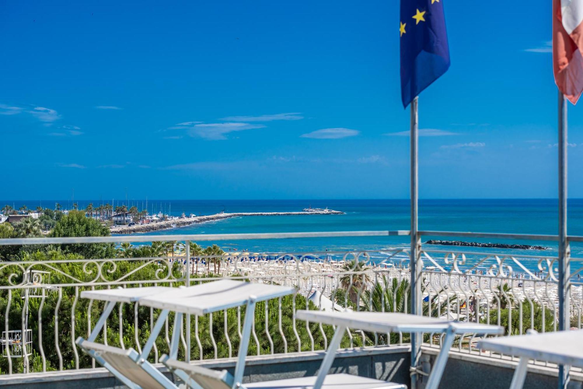 Hotel Florence Сан-Бенедетто-дель-Тронто Экстерьер фото
